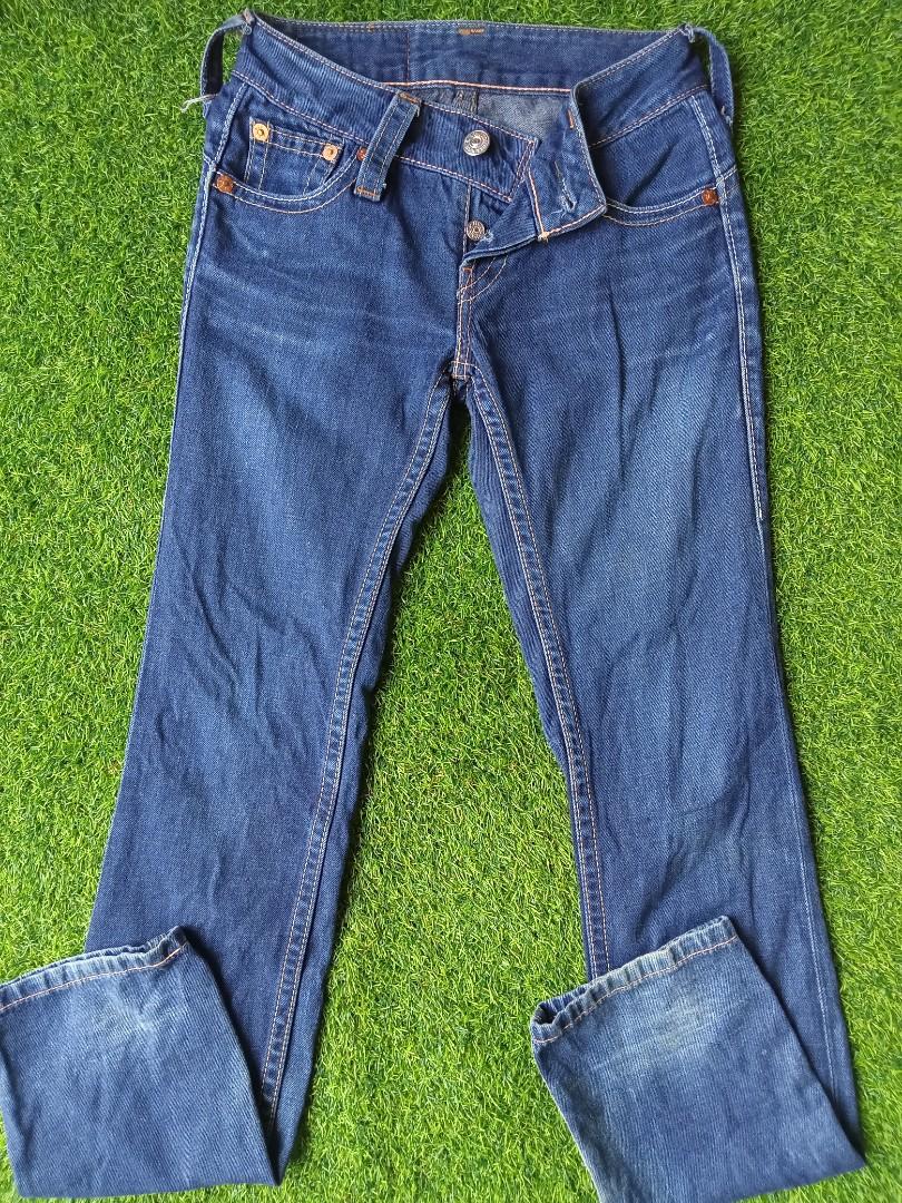 LEVI'S 925 botton fly blue jeans for women's, Women's Fashion, Bottoms,  Jeans on Carousell