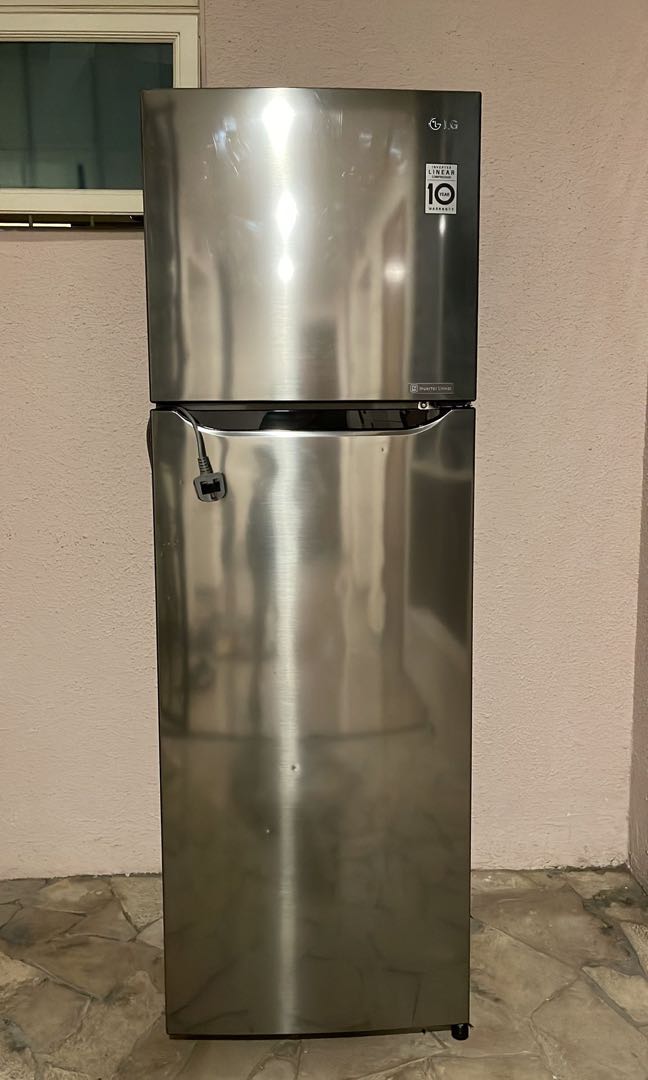 LG Refrigerator second hand, TV & Home Appliances, Kitchen Appliances