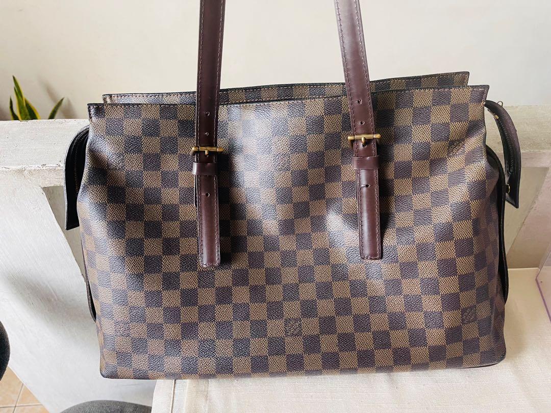 Louis Vuitton Chelsea Bag TH0055 (Category: Luxury Bags & Wallets) located in Quezon City. Submitted by csb110109 (Listing ID 1147175775, Image 1). Description: Authentic Pre-loved LV Chelsea for only 30k. Bag plus dust bag. TH 0055- made in France. Second owner..