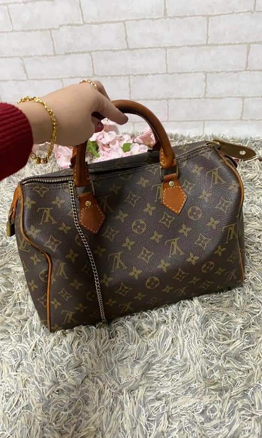 Louis Vuitton Speedy 30 M41526 Monogram Date Code : Th0020 Handbag