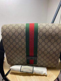 Messenger bag