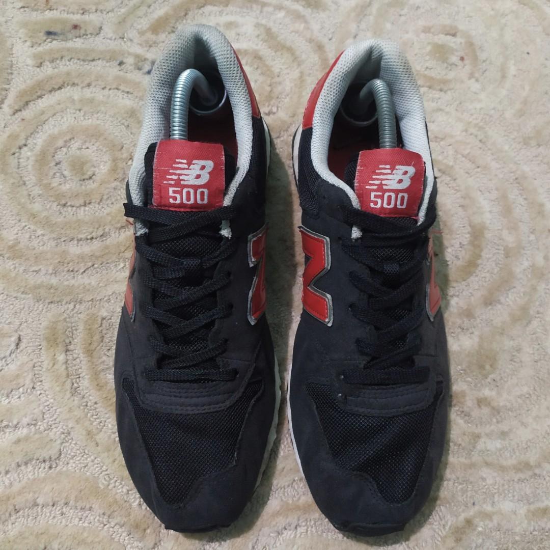Fesyen Pria, Sepatu , Sneakers di Carousell