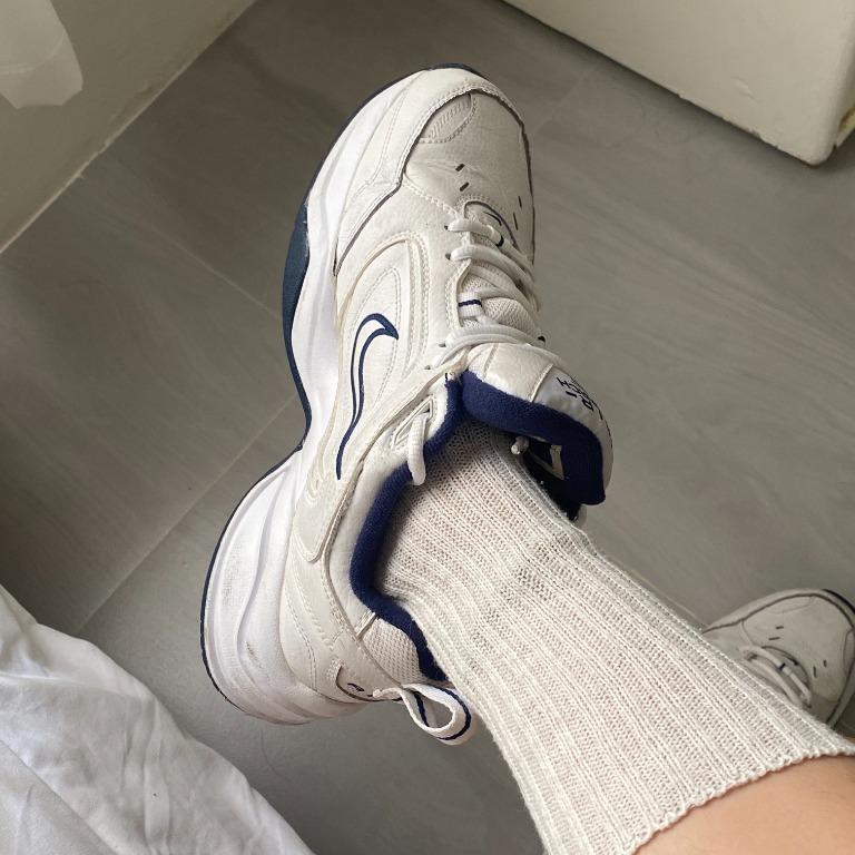 Nike Air Monarch