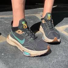 nike black pineapple