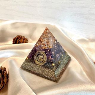 （分類：）位於 。 由 orgonitestation 提交（商品編號 1147225611，圖片 1）。簡介： 。