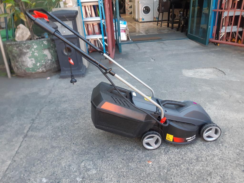 Ozito Electric Lawn mower 1200W Surplus from Australia, Furniture