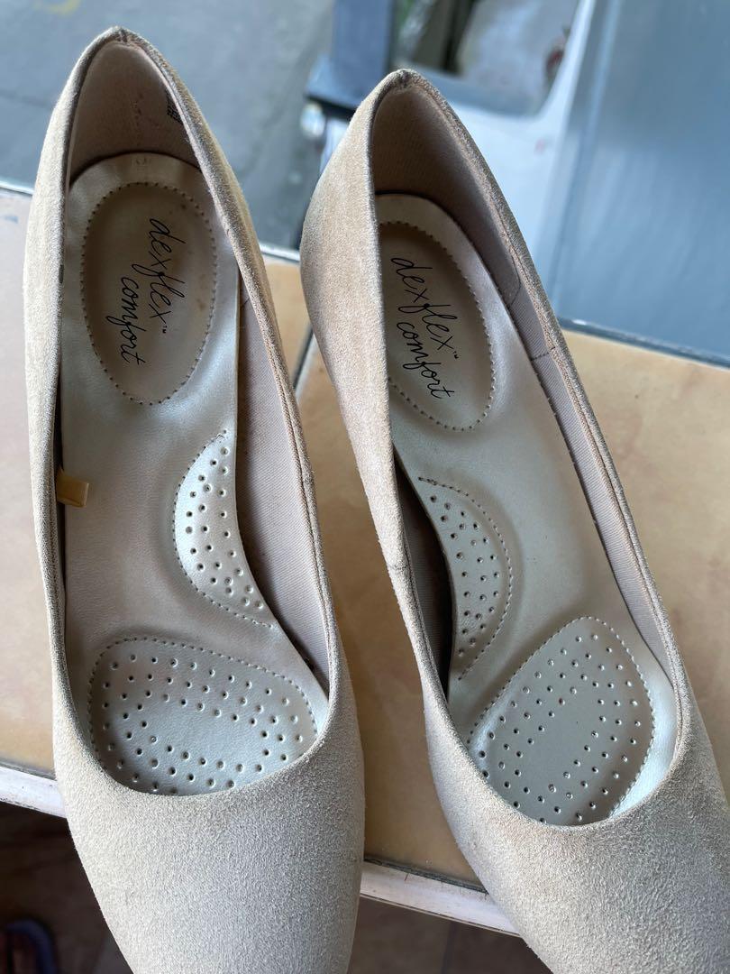 Payless Dexflex Comfort Nude Heels 