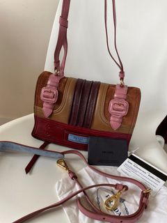 （分類：）位於 。 由 anoyt 提交（商品編號 1147167351，圖片 1）。簡介： 。