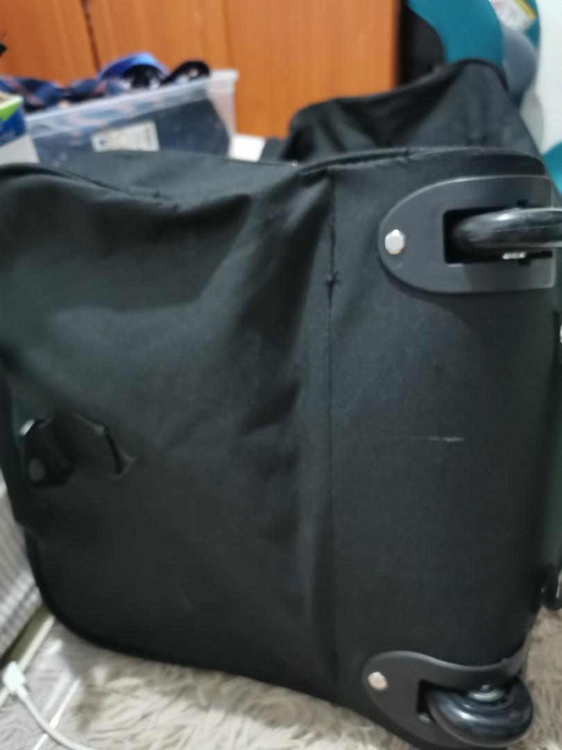 PROT G 32 inch Compactible Rolling Duffel Bag Men s Fashion