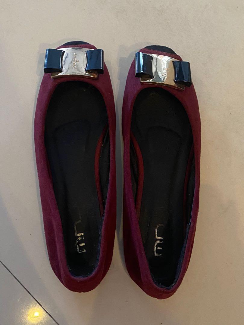 Red Ballet Flats (Category: Flats & Sandals) located in Pasig City. Submitted by m.declutters (Listing ID 1147126806, Image 2). Description: Ferragamo copy only Size 38.