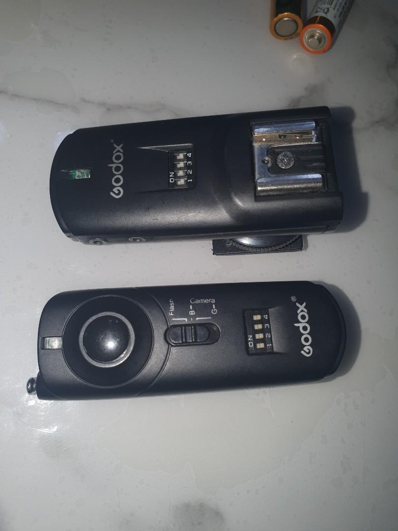 Reemix 3in1 Remote Control Flash Studio Strobe, Photography