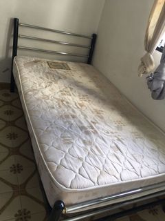 (Category: ) located in . Submitted by naya01 (Listing ID 1147114830, Image 1). Description: .