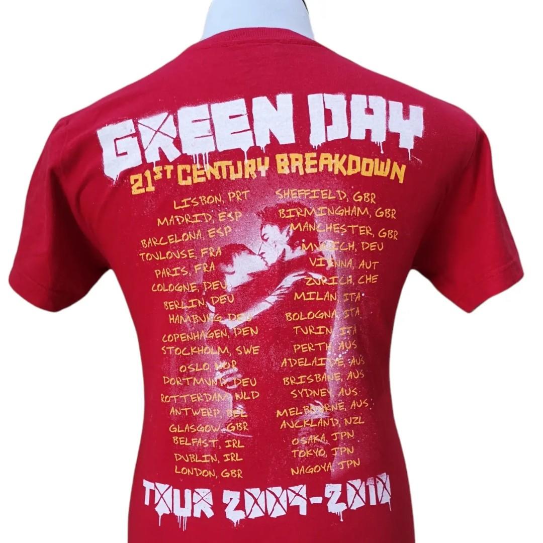 Tshirt band Green Day (Tour), Men's Fashion, Clothes, Tops on Carousell