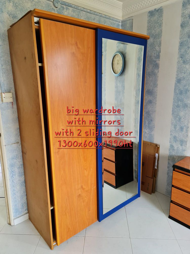 Used Wardrobe, Furniture & Home Living, Furniture, Other Home Furniture on Carousell