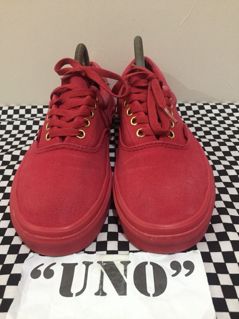 Vans mono shop red era