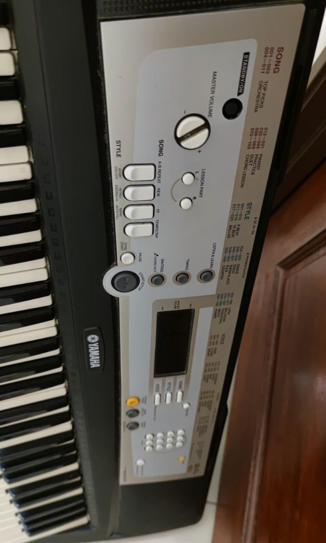 Yamaha PSR E203 61 Note MIDI Keyboard for Beginners with Portable Grand Function