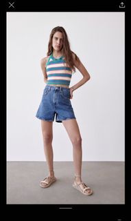 （分類：）位於 。 由 aina.thrift3 提交（商品編號 1147121275，圖片 1）。簡介： 。