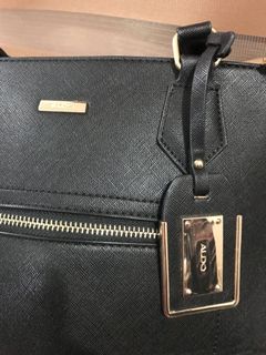 (Category: ) located in . Submitted by eunze (Listing ID 1147452491, Image 1). Description: .