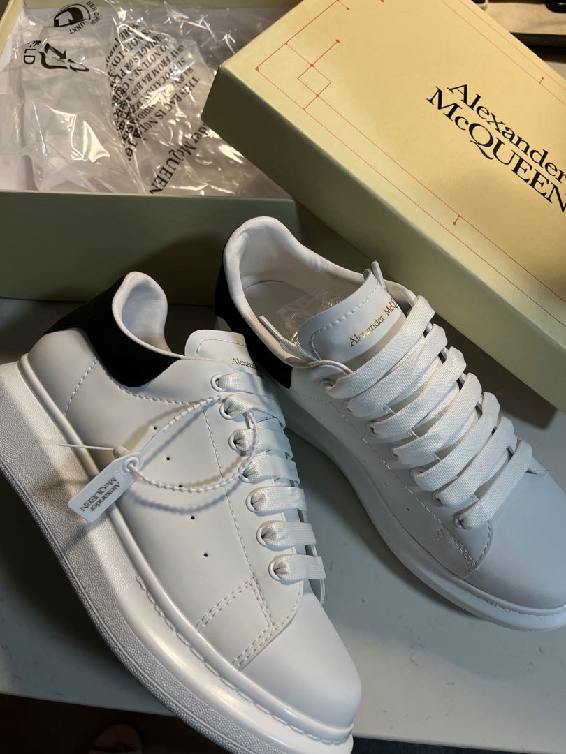 Alexander McQUEEN Men size 42
