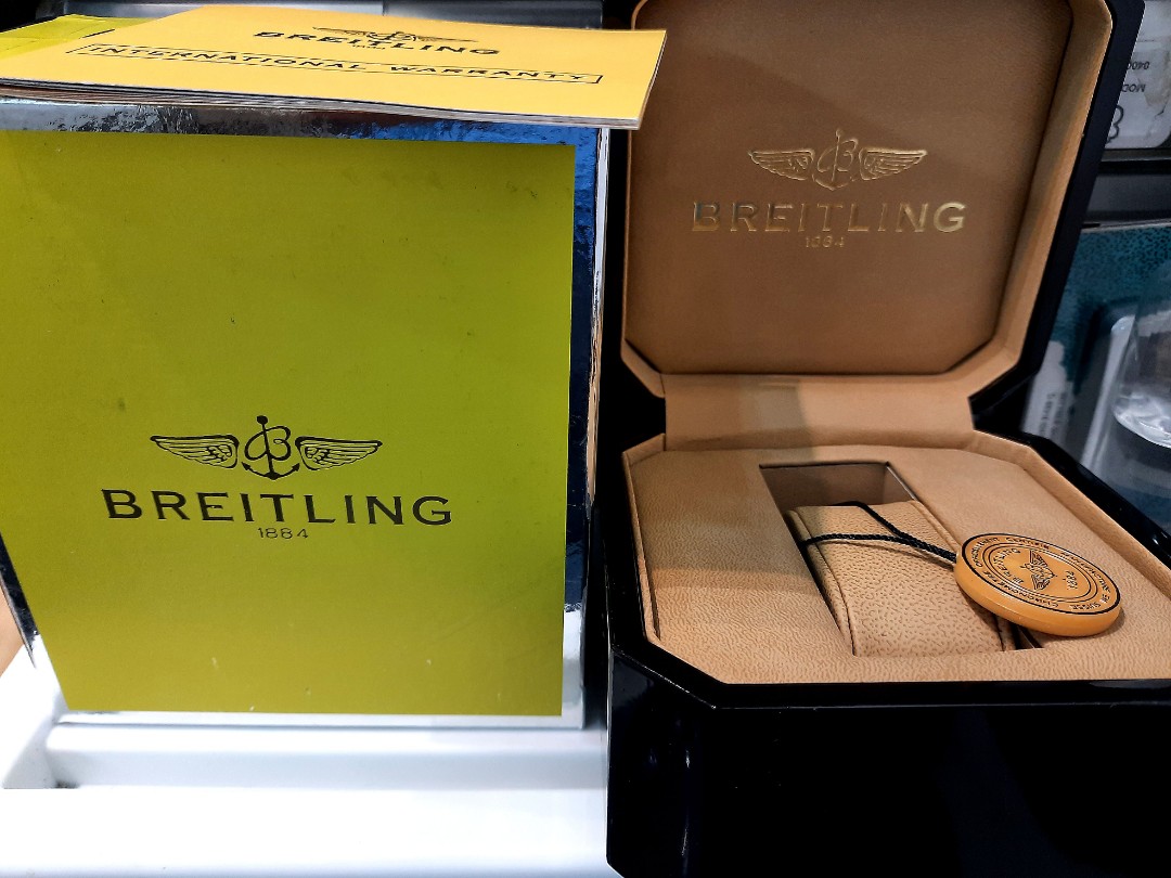 Breitling watch box clearance