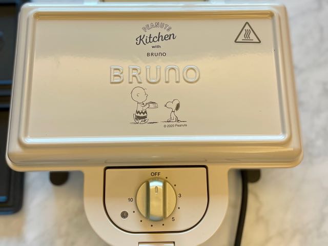 BRUNO Hot Sand Maker Snoopy PEANUTS double toaster Kitchen Appliances 100V  NEW