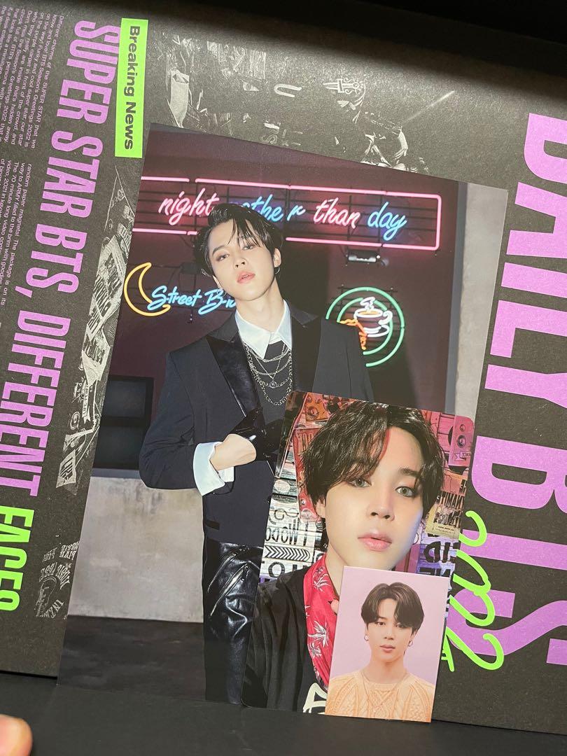 BTS Seasons Greetings 2022 tingi (Category: K-Wave Merchandise) located in Iloilo. Submitted by peeweebarrera (Listing ID 1147358220, Image 2). Description: condi: 10/10 unsealed, only opened to check all members except JK available member set includes: -PC -1x1 pic -postcard -mini poster 450 w/ mini poster 390 w/o ggx or preferred courier payment: BDO/gcash 📍iloilo city.