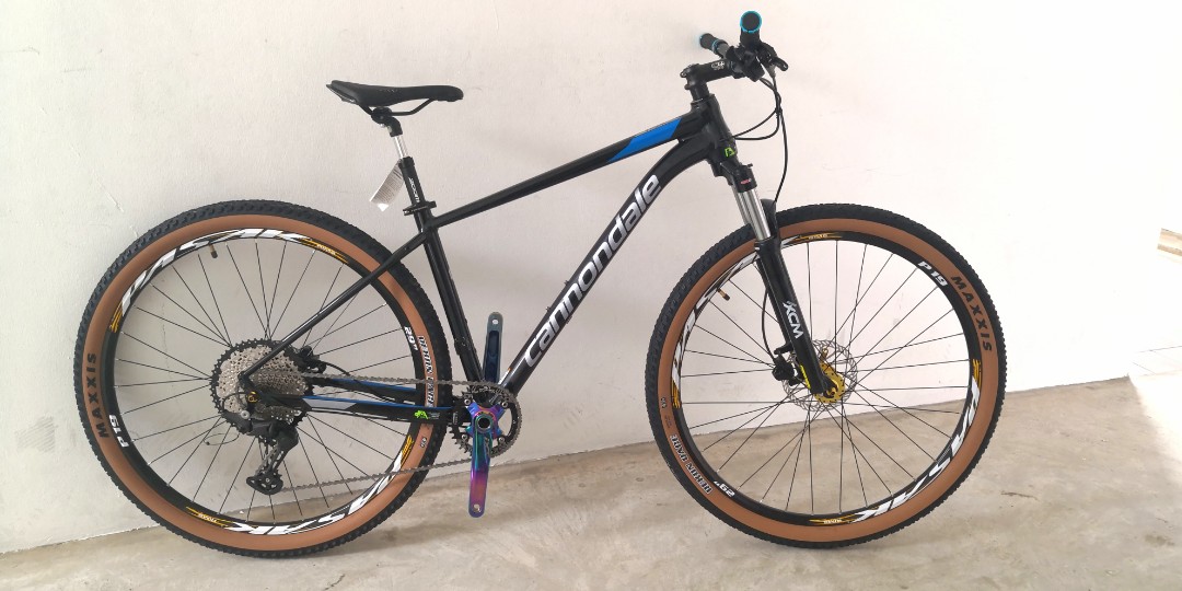 Cannondale xcm 2025