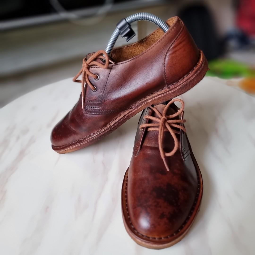 Clarks classic deals mens shoes