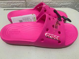 Crocs classic slide (electric pink)