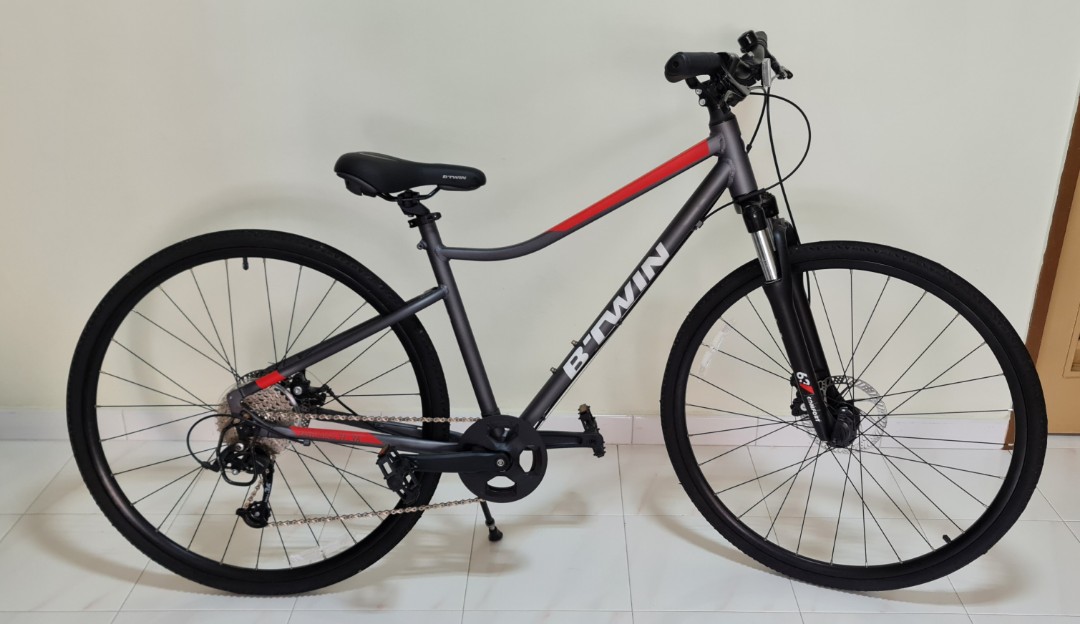 Decathlon Riverside 500 Disc Brake 9sp Hybrid Bike Grey Red