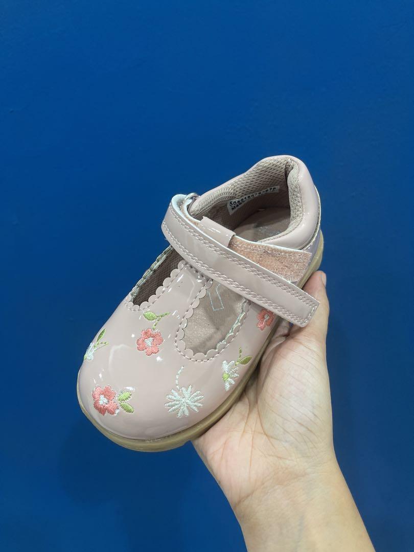 George baby shoes top