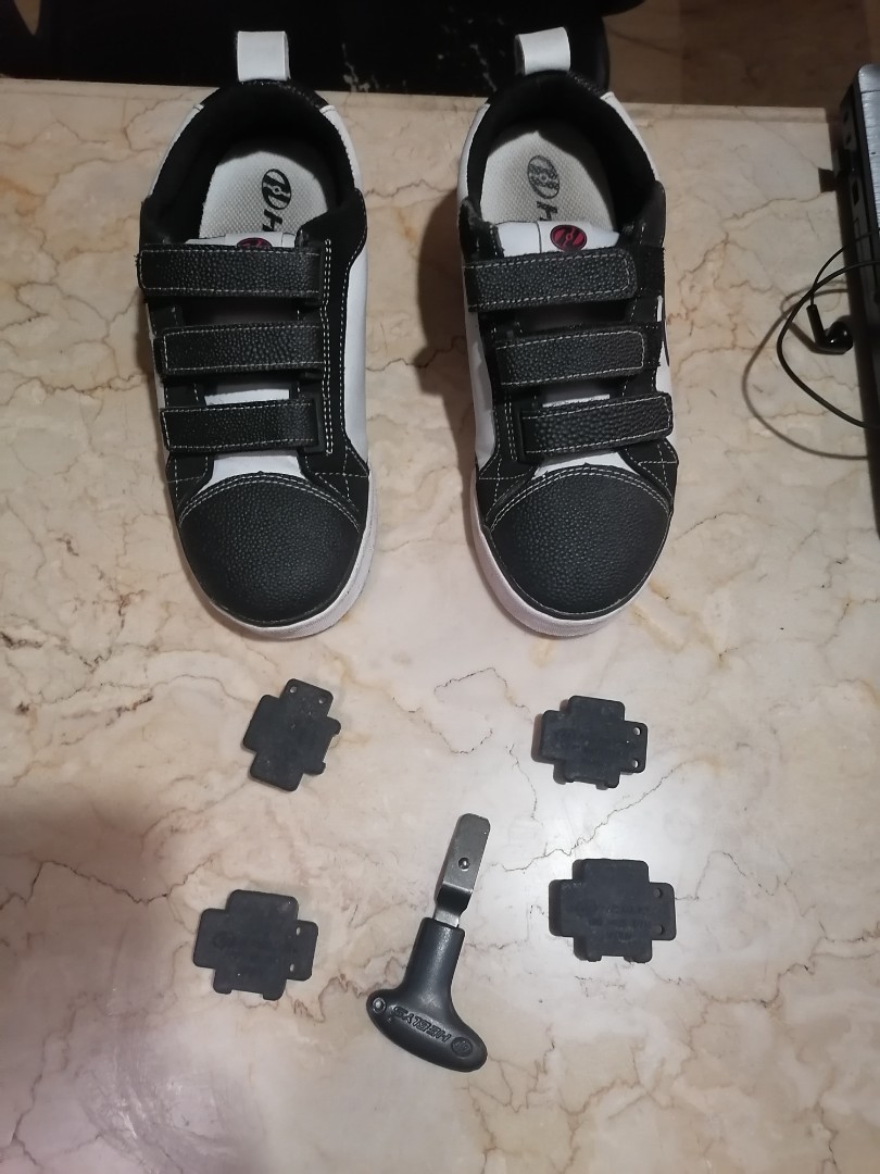 Heelys shoe with wheels, Hobbies & Toys, Toys & Games on Carousell