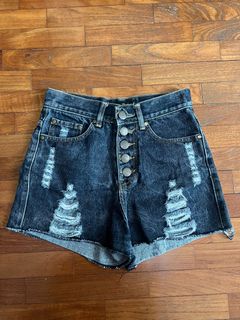 (Category: ) located in . Submitted by shopjayne.l (Listing ID 1147392073, Image 1). Description: .