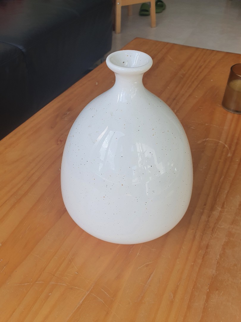 IKEA Vase White, Furniture & Home Living, Home Decor, Vases & Decorative Bowls on Carousell