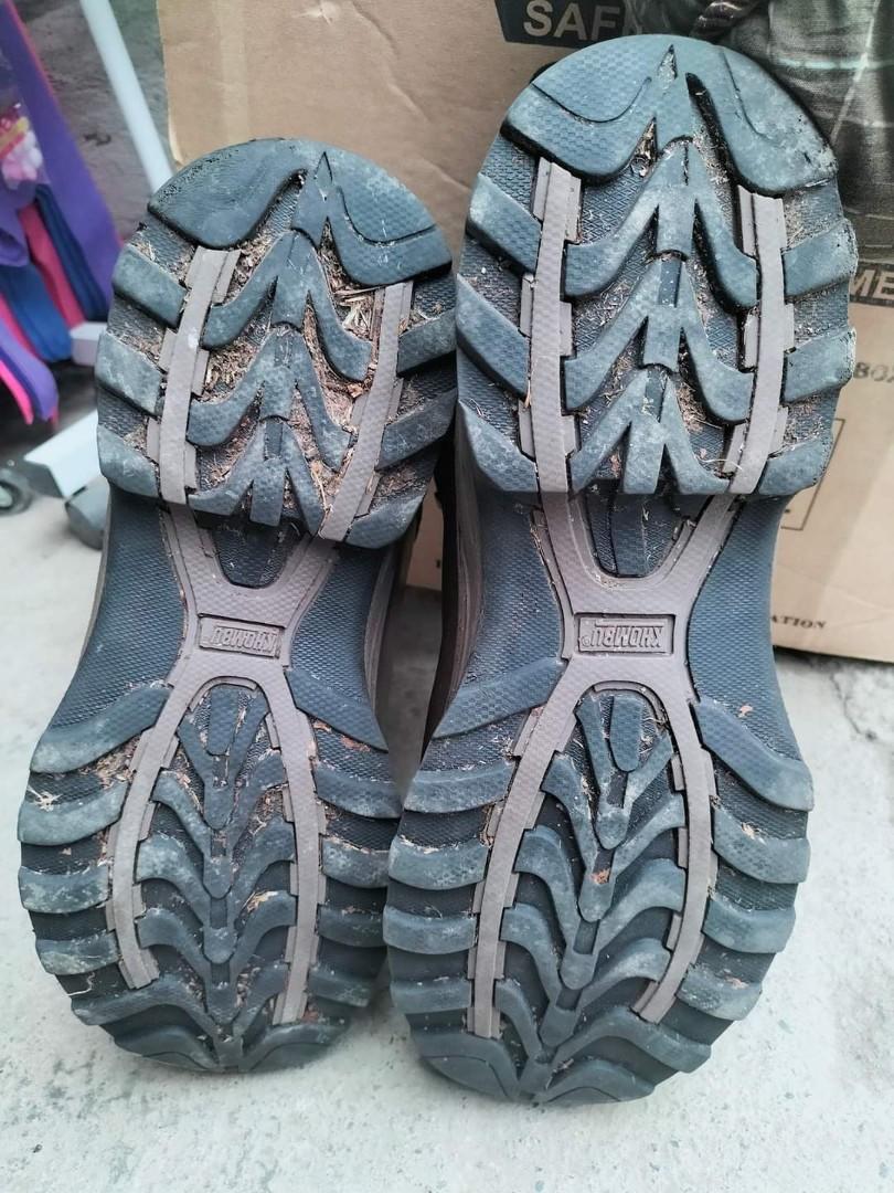 Khombu gemma boots shop