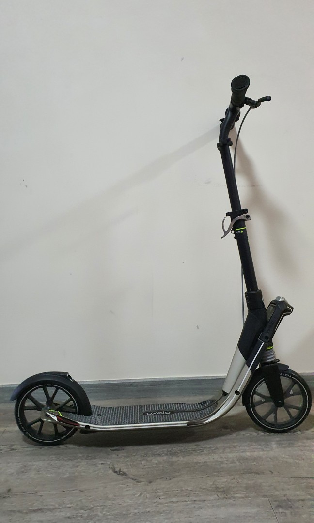 Kickscooter Oxelo Town 9 Easyfold 200mm., Sports Equipment, PMDs 