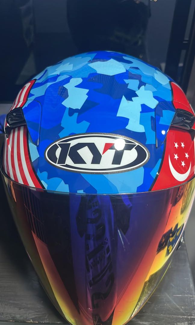 KYT Helmet, Motorcycles, Motorcycle Apparel on Carousell