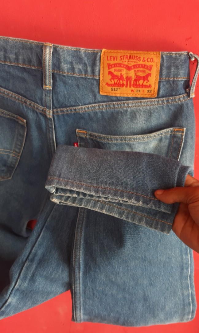 Levis 512, Fesyen Pria, Pakaian , Bawahan di Carousell