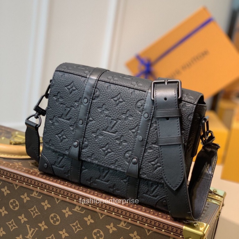 Trunk messenger bag store