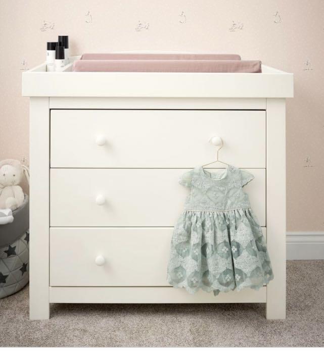 Mamas & Papas changing unit, Babies & Kids, Baby Nursery & Kids