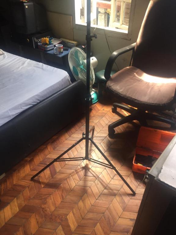 Manfrotto Tripod 9 feet high (Category: Tripods & Monopods) located in Manila. Submitted by maybonifacio (Listing ID 1147390382, Image 2). Description: Manfrotto Tripod 9 feet high location Manila call 0938-555-9206 Manfrotto Tripod 9 feet high for only P9,999 pm me https://www.facebook.com/ittechprod.