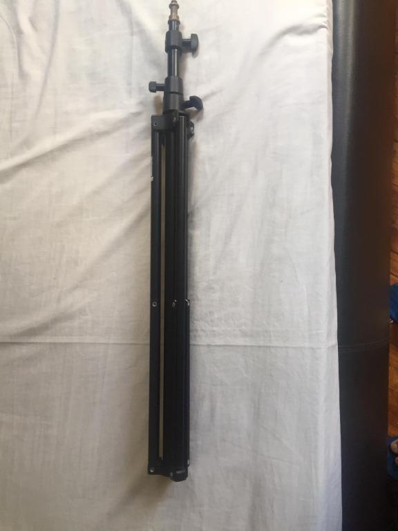 Manfrotto Tripod 9 feet high (Category: Tripods & Monopods) located in Manila. Submitted by maybonifacio (Listing ID 1147390382, Image 3). Description: Manfrotto Tripod 9 feet high location Manila call 0938-555-9206 Manfrotto Tripod 9 feet high for only P9,999 pm me https://www.facebook.com/ittechprod.