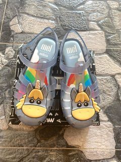 (Category: ) located in . Submitted by Divinaspreloved_2020 (Listing ID 1147428095, Image 1). Description: .