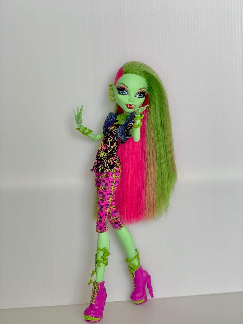 Monster High Doll Venus McFlytrap Daughter Of The Plant Monster Toys
