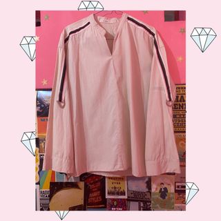 (Kategori: ) berada di . Dikirim oleh something_big (ID iklan 1147308502, Gambar 1). Deskripsi: .
