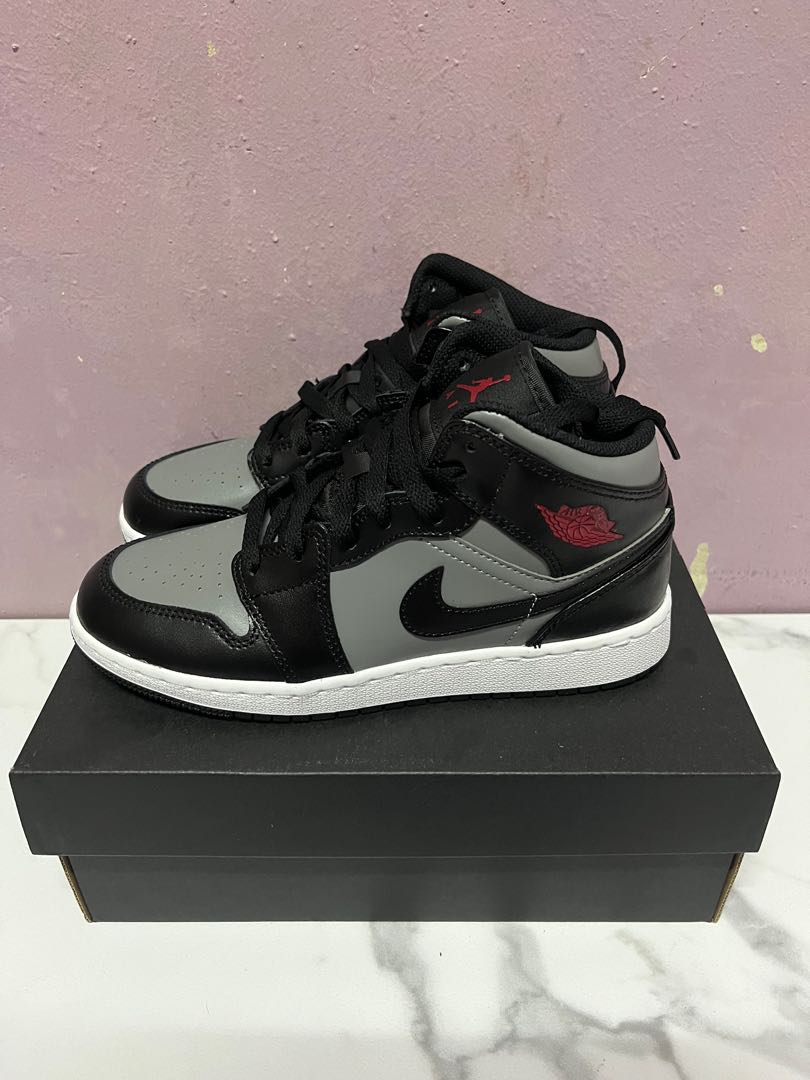 Nike Air Jordan 1 Mid Shadow GS, UK4, Women's Fashion 値下げする商品 NIKE 23.5cm 554725-096 mid jordan1 air スニーカー