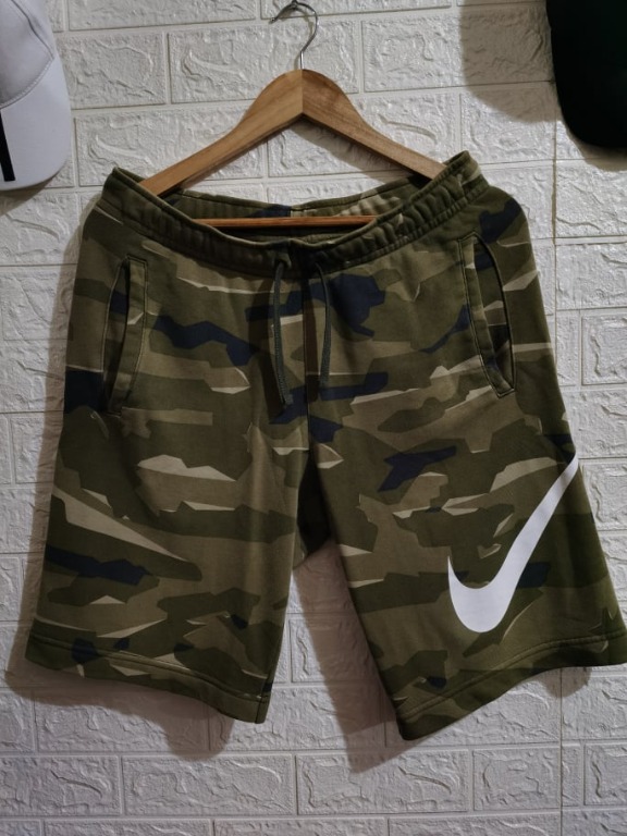 Nike alumni camo shorts best sale