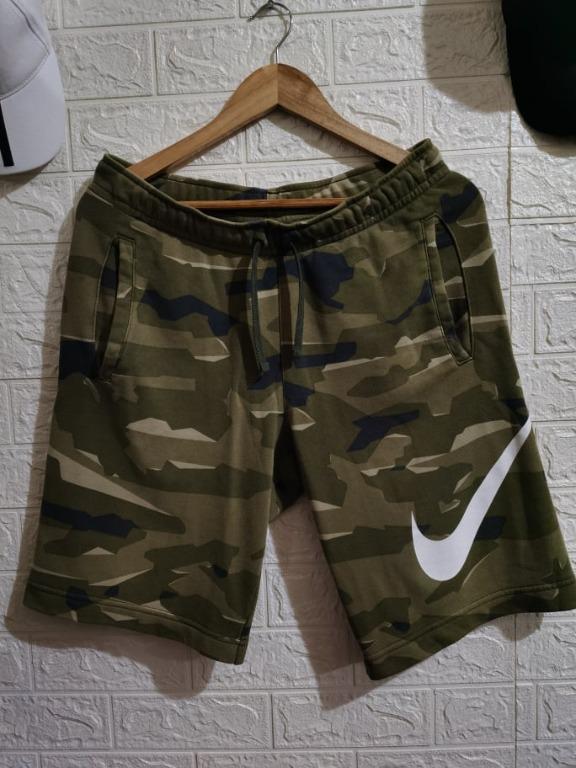 Nike camo 2025 logo shorts