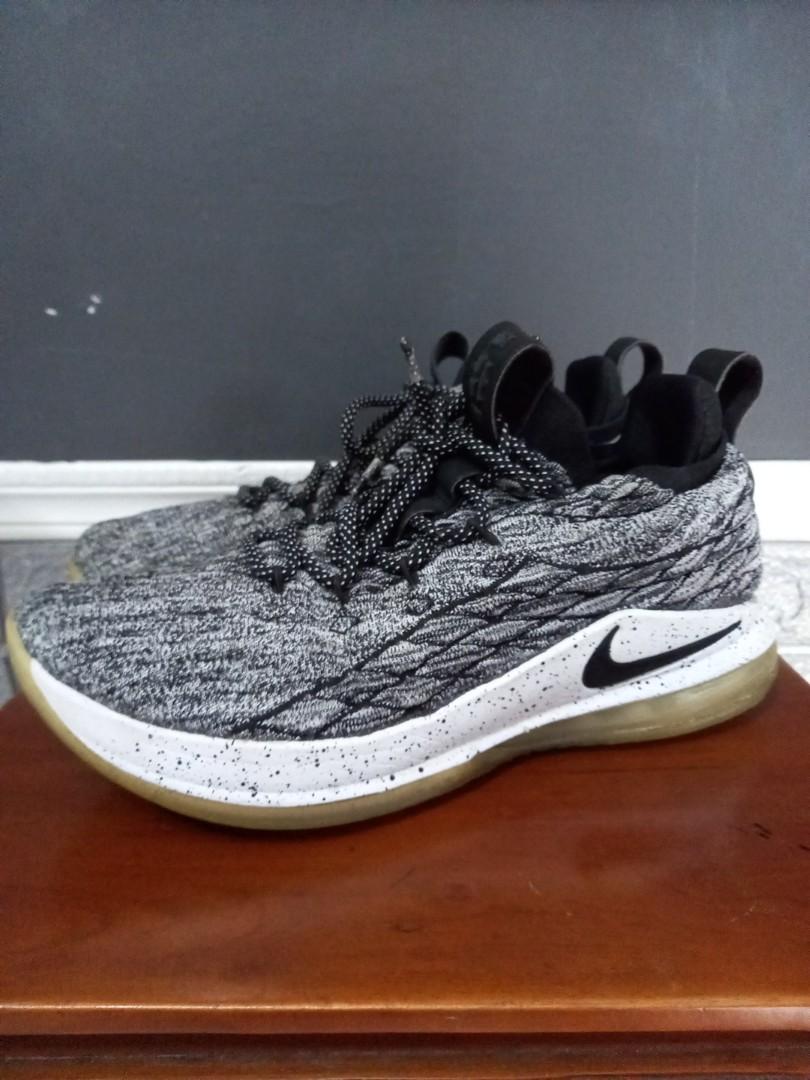 Lebron 15 deals low oreo