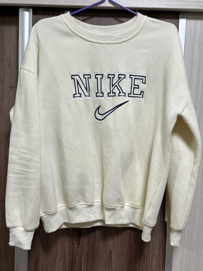 Hoodie Crewnecks Nike Vintage Vintage Nike Embroidered Crewneck - Main Image